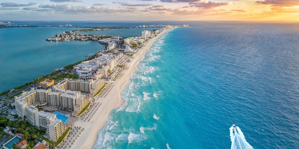 Plan an Epic Cancun Bachelor Party (2021 Guide)
